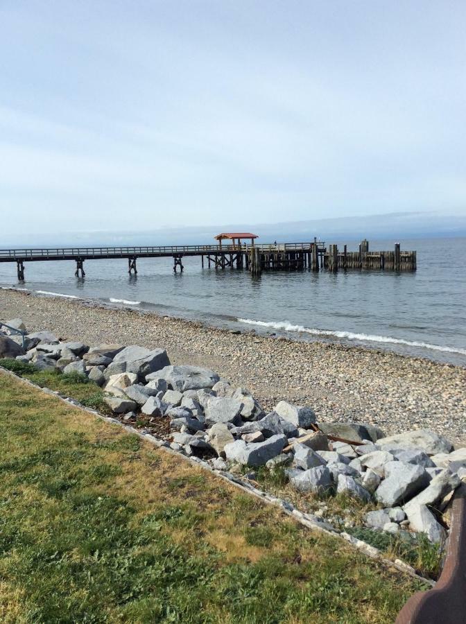 Hotel Gone Coastal Sechelt Exterior foto